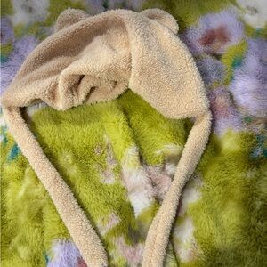 Cozy Beige Sherpa Hat with Ear Details